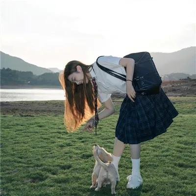 青铜匕首
