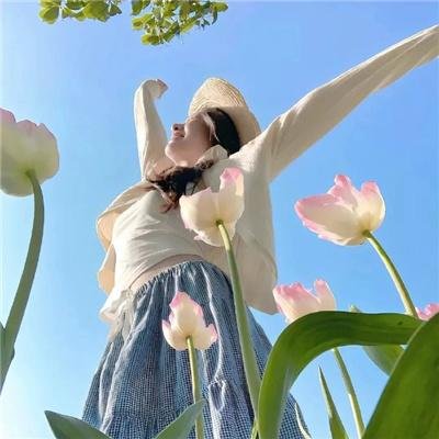 幽冥花开